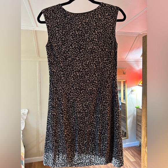 Women’s Ann Taylor LOFT Size XSP Petite Leopard Print Sleeveless Dress - Picture 2 of 4